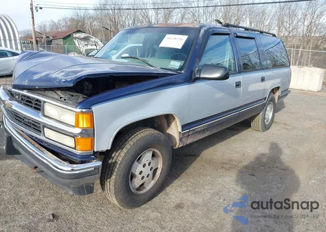 1995 Chevrolet Suburban K1500 из США, поврежденный, VIN 1GNFK16K5SJ457832